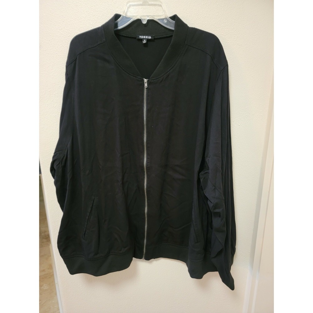 Torrid Women's Size 5 5X Bomber Jacket Full Zip Hood Black Rayon Soft Heavy
